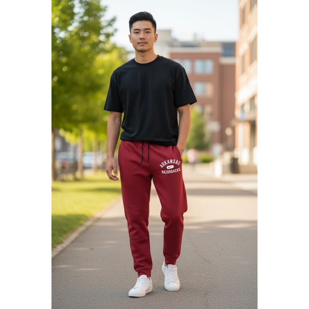 120 Nike Dri-FIT Arkansas Razorbacks Mens Joggers Red Sweatpants Medium NCAA
